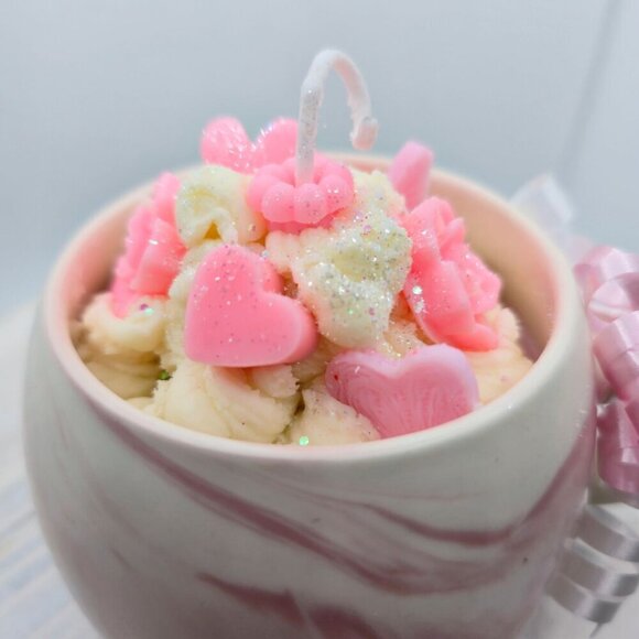 Hand-Poured Soy Candle ✦ Pink Marbled Ceramic Mug ✦ Orchid Ylang-Ylang Orange - Picture 8 of 10